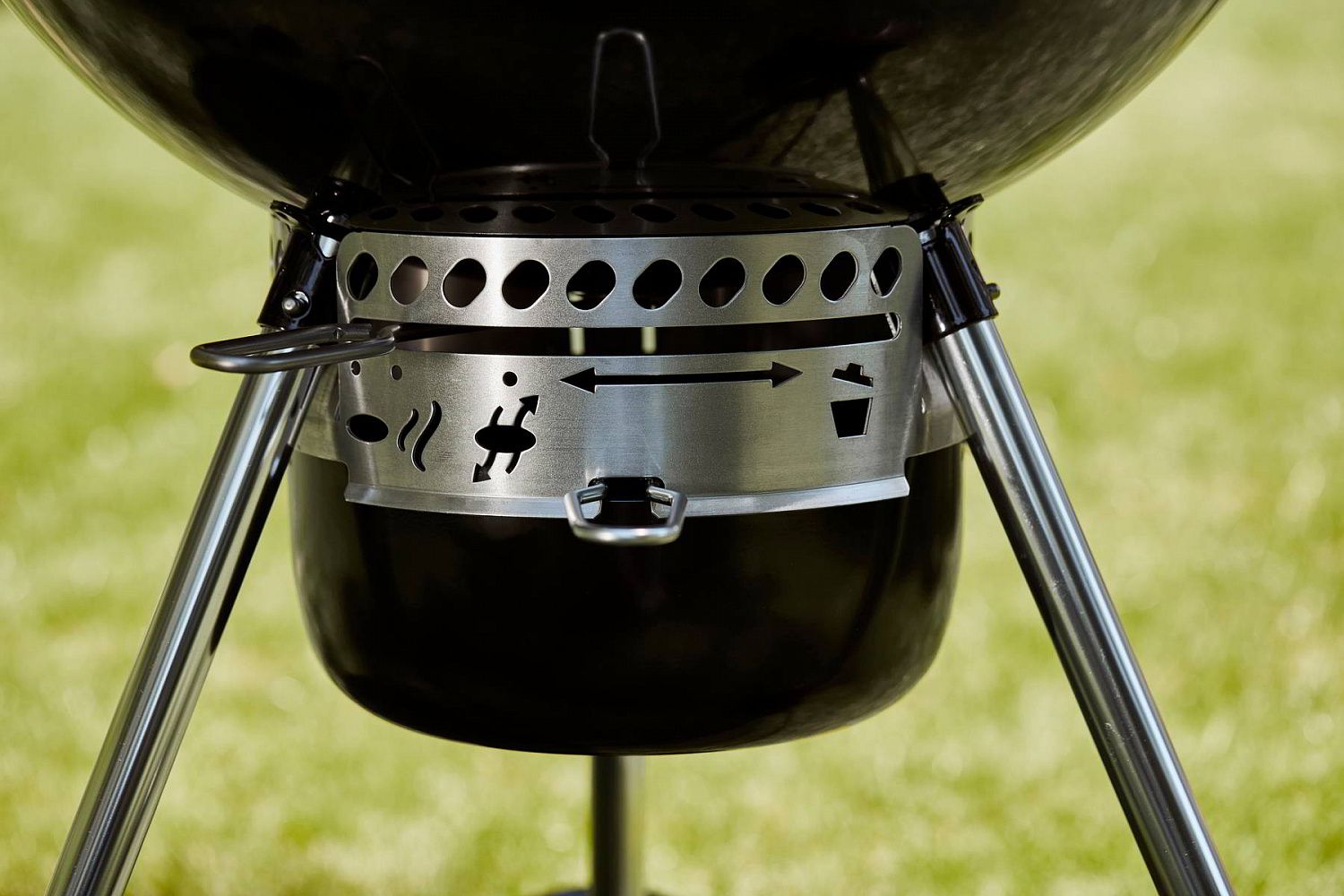 weber master-touch gbs e-5750 фото